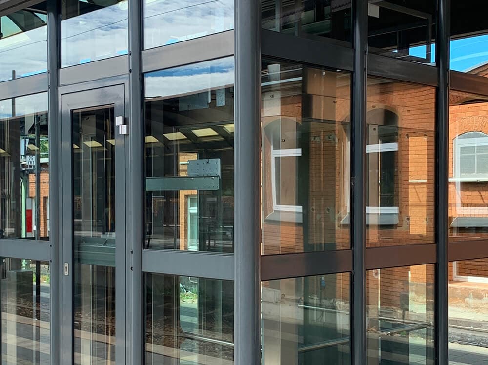 Static analysis of existing glazing